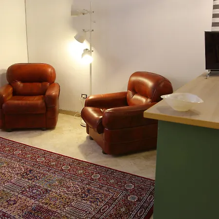 Dimora Hostel