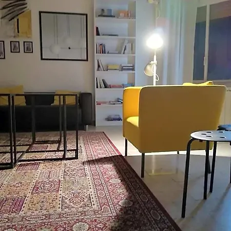 Hostel Dimora *